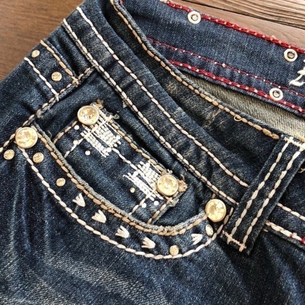 Antique rivet totally awesome pair of blingy jeans